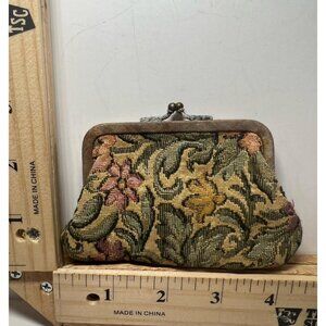 Women's Charming Vintage Tapestry Coin Purse Kiss Lock Floral Gobelin